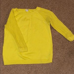 Light weight gap spring sweater